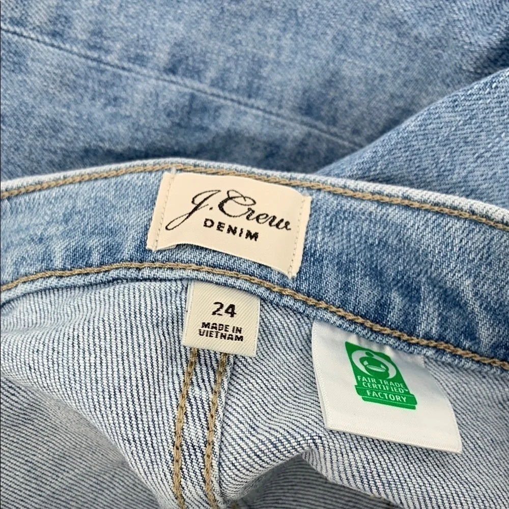 J Crew slim wide leg cropped jeans side button nautical medium blue wash 24